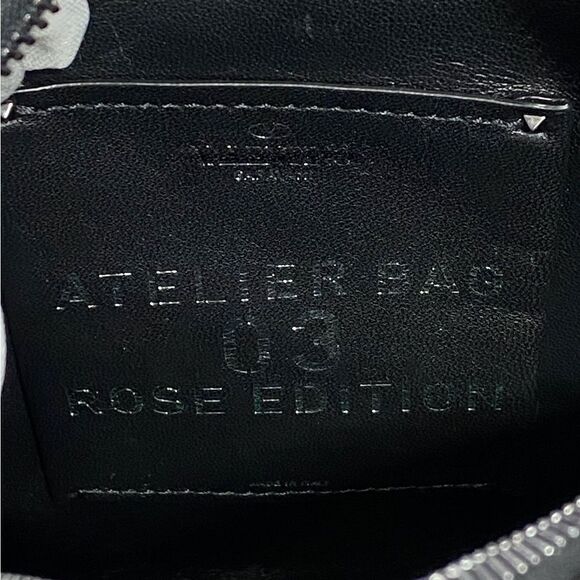 Valentino Garavani 03 Rose Edition Atelier round crossbody bag - Picture 10 of 13